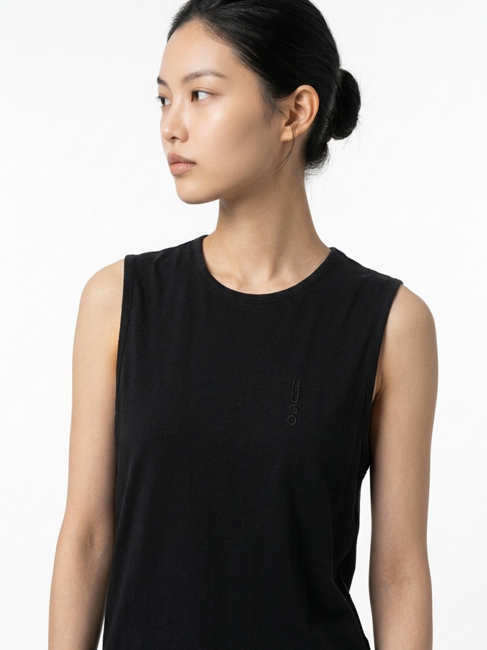HUGO BOSS | Black Sleeveless Embroidered Logo Tank Top Women’s Size Medium